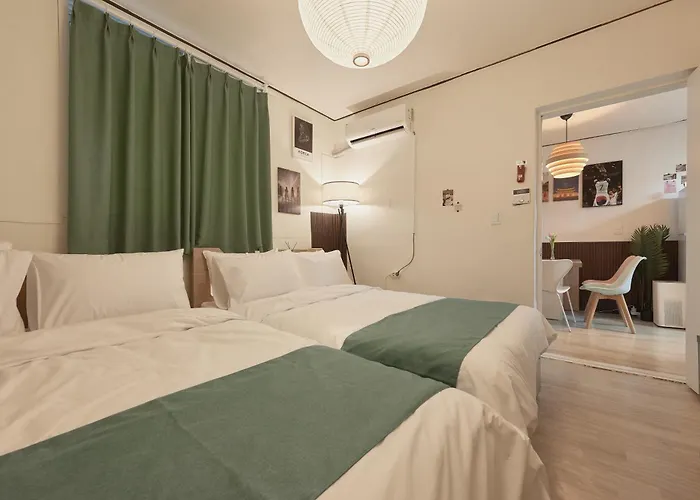 公寓 Itaewon Namsan View Stay, Midnight In Itaewon New